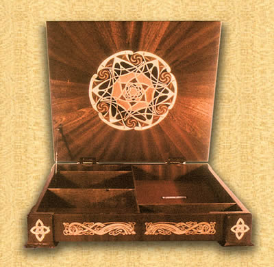  Celtic Chess Box